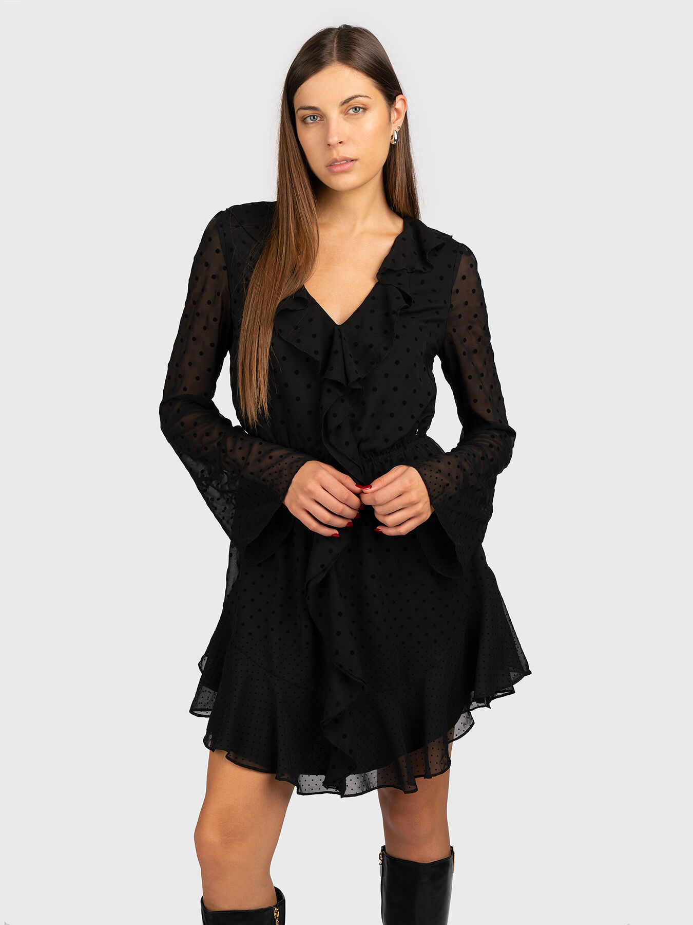 Black mini dress with sheer sleeves brand GUESS Globalbrandsstore en