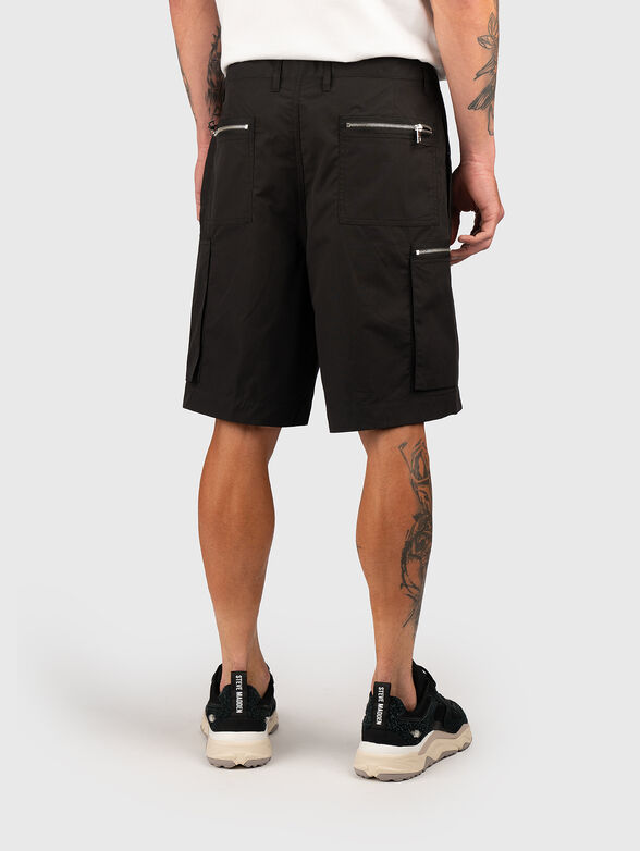 Shorts with accent zip - 2