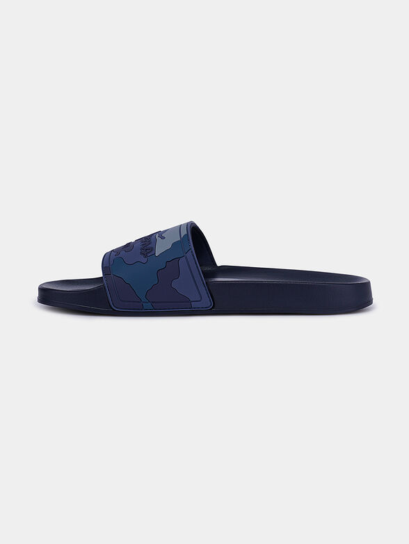 Beach slippers with camouflage motifs - 5