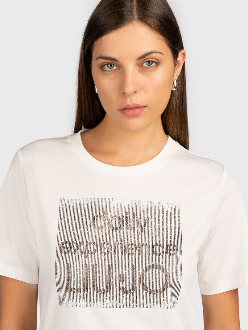 Black t-shirt with the inscription of rhinestones - 3