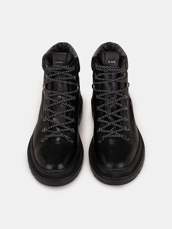 OUTLAND leather ankle boots - 6