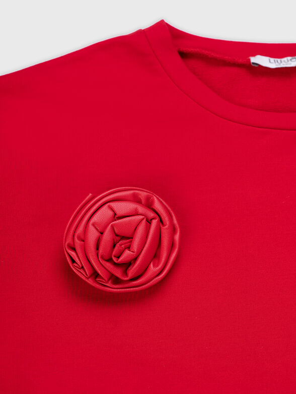 Blouse with lace pattern and appliqu&eacute;d rose - 5