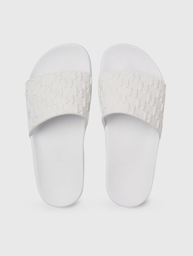 KONDO black beach slides with monogram embossed - 5