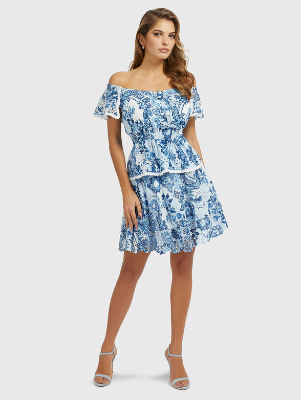 PEGGY top with ruffled and embroidery - 2