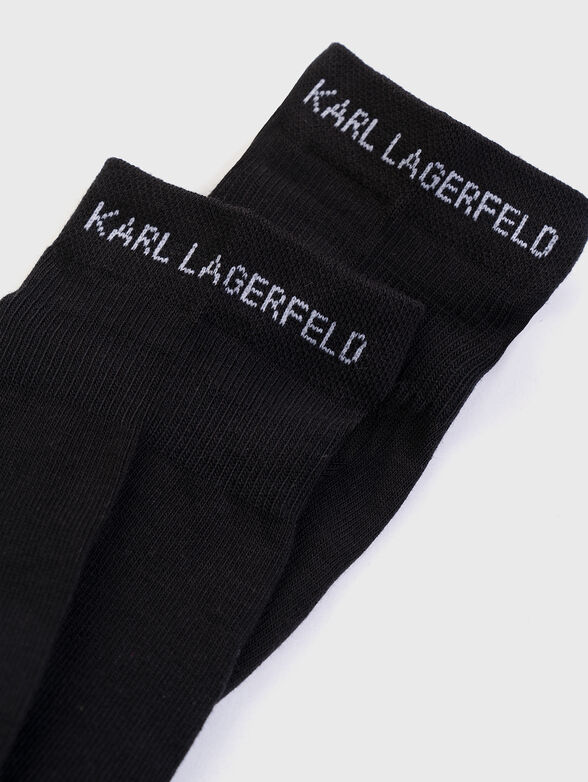 Black sneaker socks with logo accent - 2