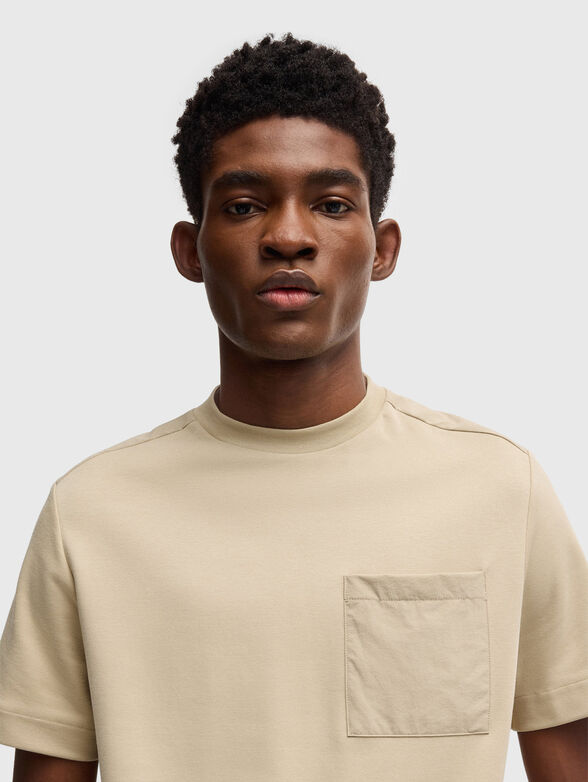 T-shirt with pocket - 4