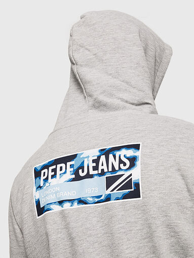 ARCHIE grey sweatshirt with contrast print on the back - 4