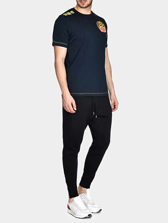 TS022 Dark blue t-shirt with print - 3