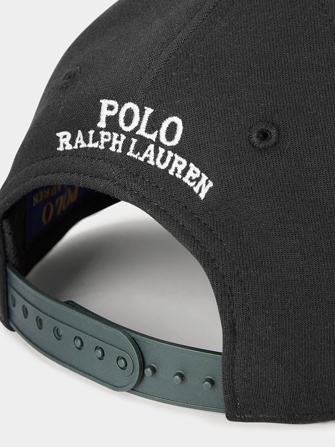 Black cap with logo embroidery brand POLO RALPH LAUREN