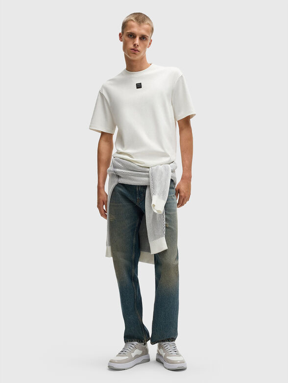 Cotton T-shirt with oval neckline in black - 2