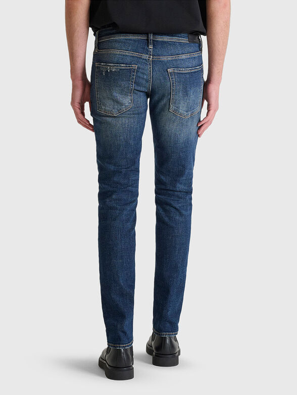 Slim jeans with accent rips - 2