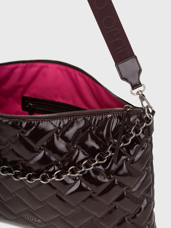 Quilted hobo bag in black - 6