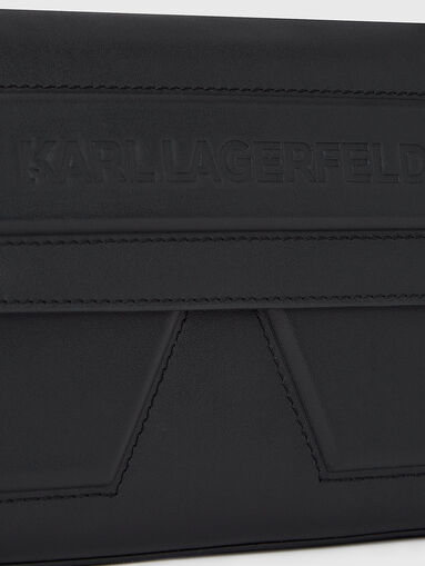 Leather crossbody bag with logo - 4