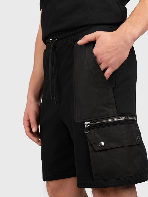 Black shorts - 4