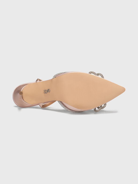Beige heeled shoes LEIA with bow from rhinestones - 5