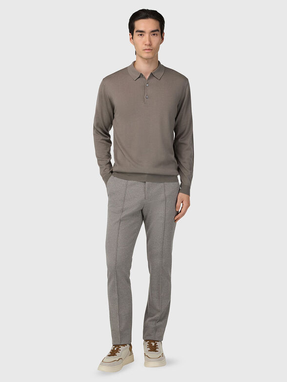 Wool sweater with buttons - 2