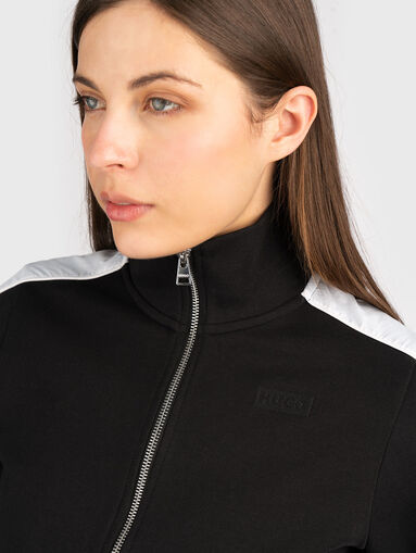 Sweatshirt with zip and logo detail - 4