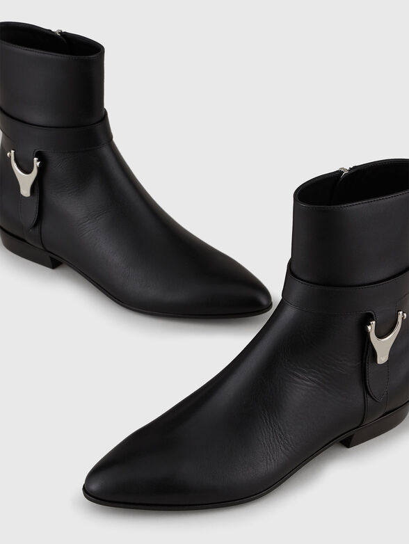 Leather boots with logo detail - 4