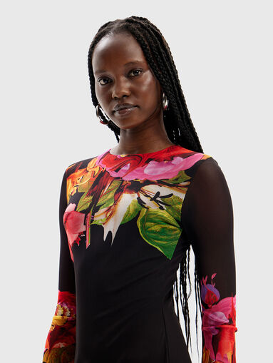 Black dress with accent print - 3