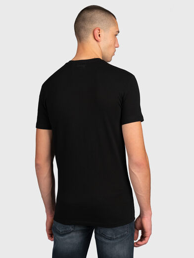 T-shirt with rubberized logo - 2