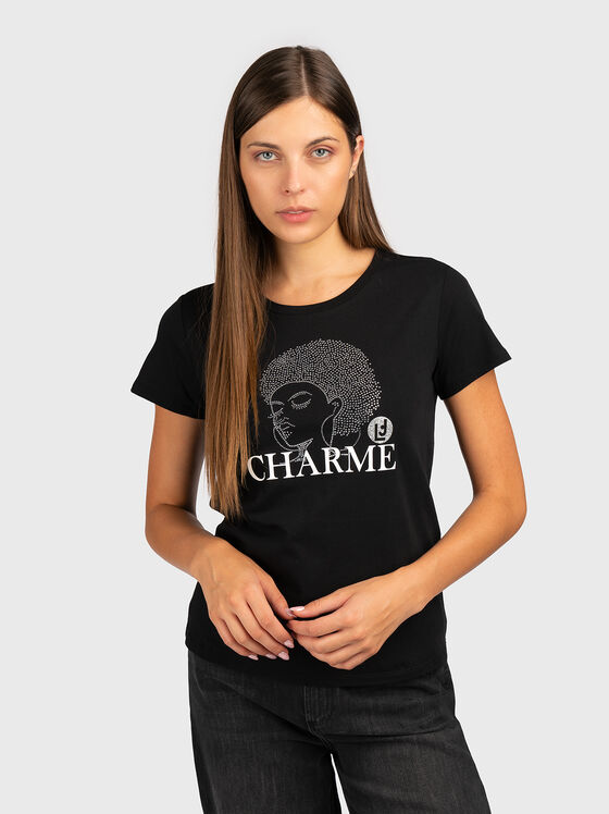 Тениска с апликирани кристали - 1