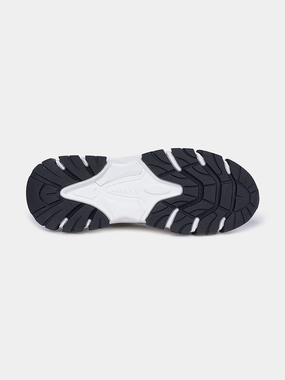 Sneakers with contrasting details - 6