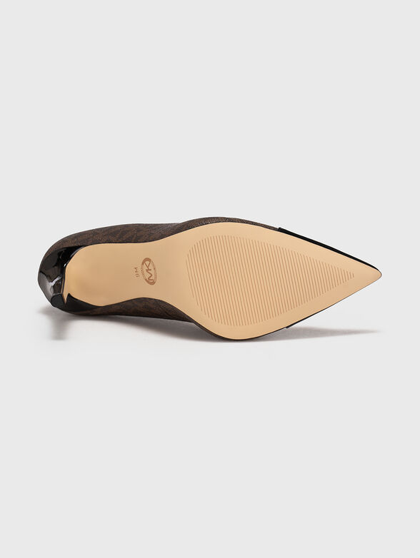 PARKER PUMP high heels with monogram logo print - 5