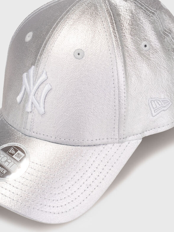 NEW YORK YANKEES MLB metallic silver baseball cap - 4