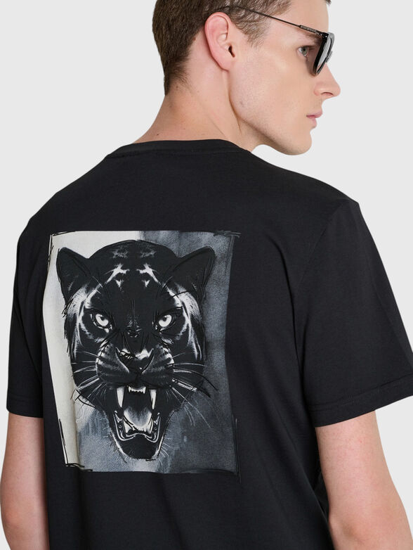 Black t-shirt - 3