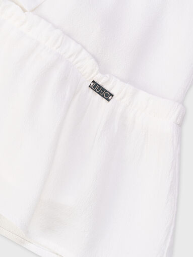 White dress with belt and logo detail - 4