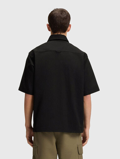 Oversized short sleeved shirt with zip - 3