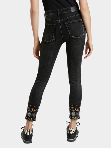LESLIE jeans with colorful embroideries - 2