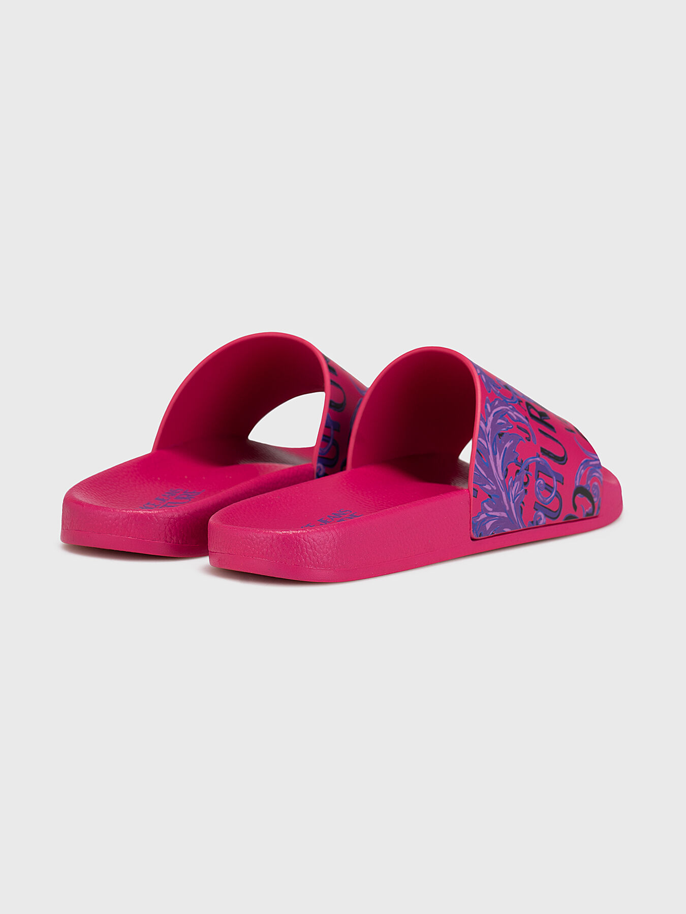 VERSACE｜SLIPPERS (Logo Shelly Slide (78VA3SQ2 71352 489 Logo Shelly Sliders | VERSACE US