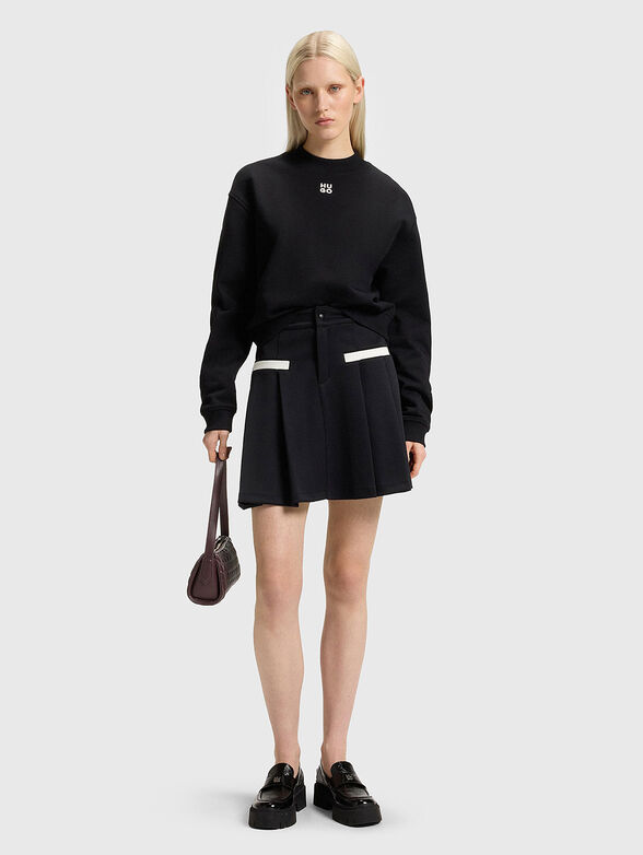 Small bag with logo detail - 6