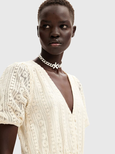 Maxi tulle dress with embroidered flowers - 3