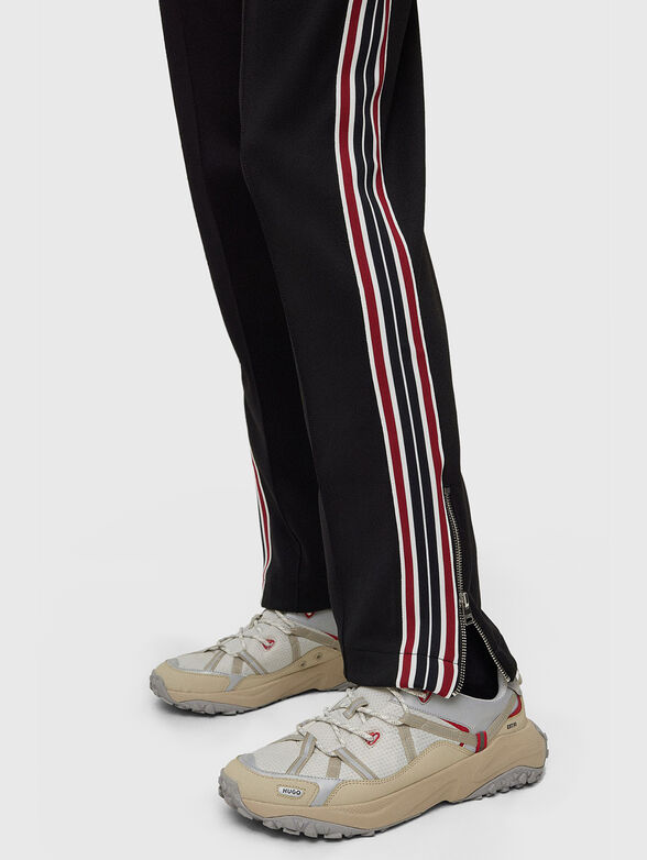 DARST sweatpants with contrast stripes  - 4