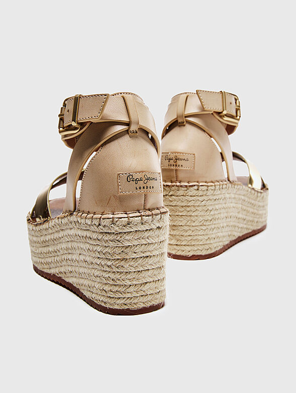 WITNEY Metallic effect wedge sandals - 6