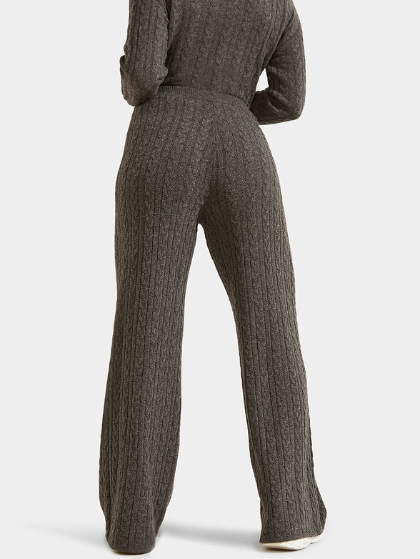 Knitted trousers with wide legs  - 2