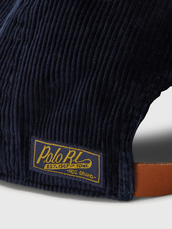 Logo-accent cap-hat in dark blue - 4
