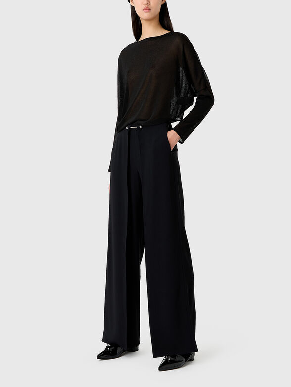 Pants with wide legs and waist accent - 4