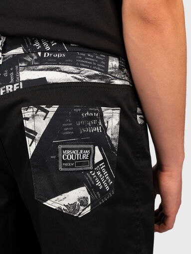 Black shorts with print accents - 3