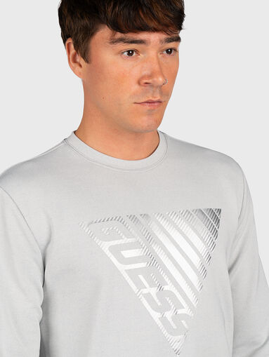 Sweatshirt with accent zip and silver logo print - 4
