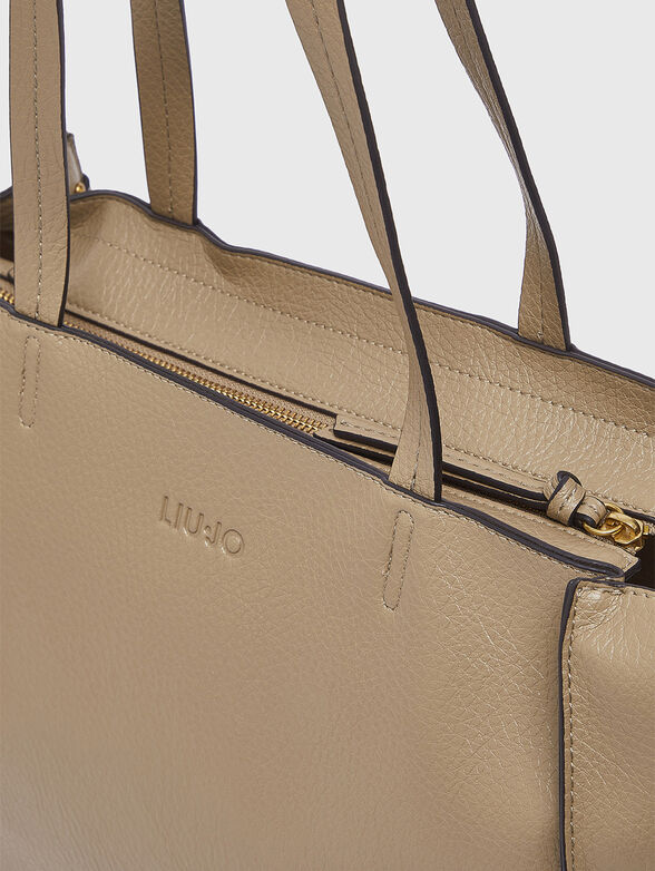 Large bag with logo detail - 5