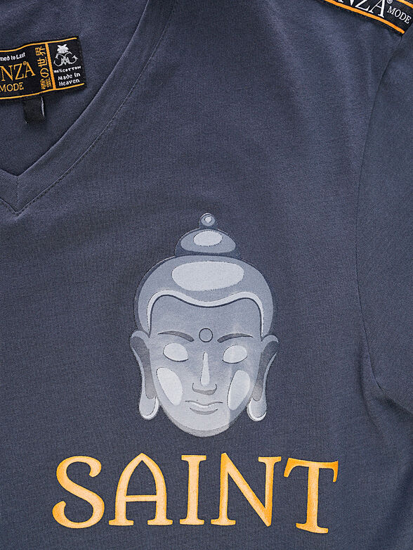 V-neck t-shirt - 2