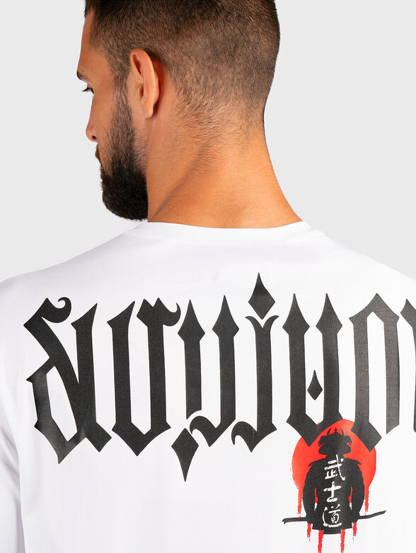 White T-shirt with contrasting print - 4