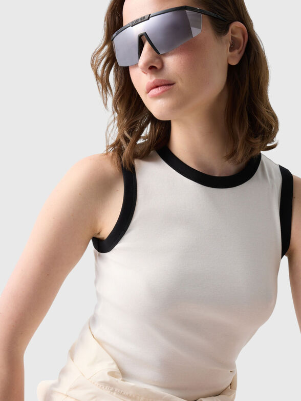 NIKI top with contrasting trim - 4