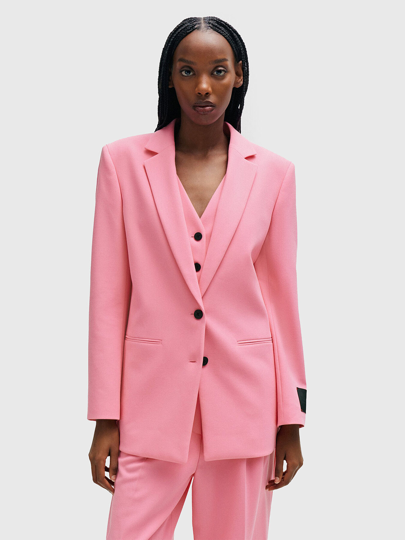 AITA pink blazer brand HUGO Globalbrandsstore en