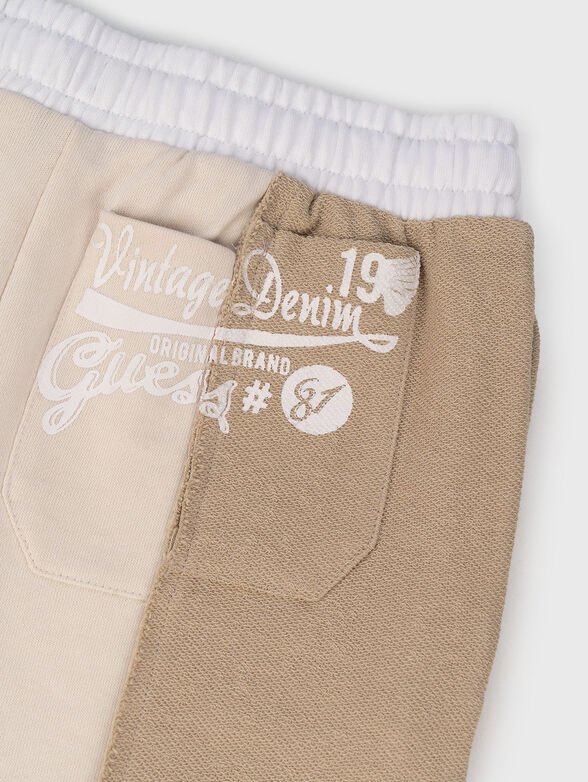 Cotton shorts with color-block effect - 3