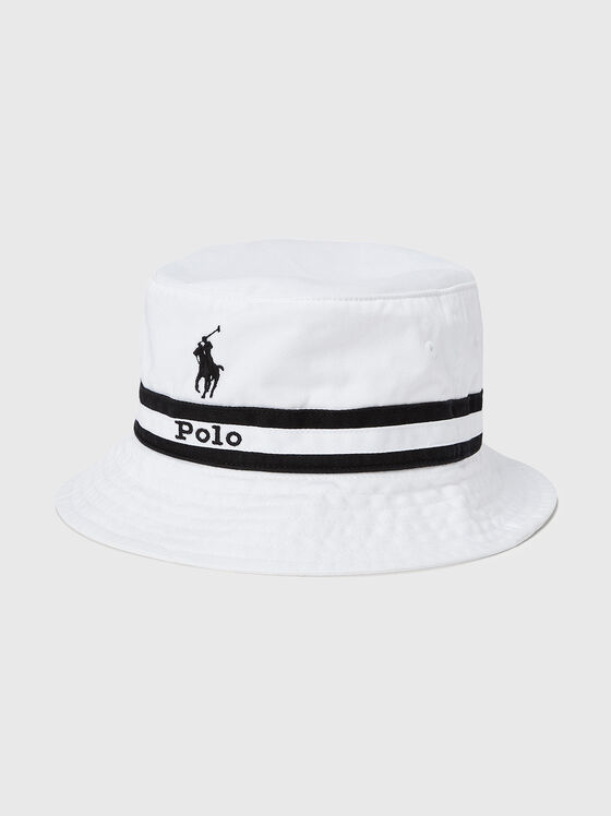Бяла шапка тип бъкет с контрастна бродерия - 1