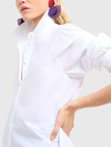 Shirt with accent back - 4